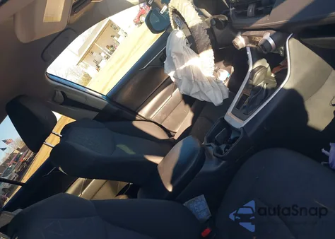 2021 Toyota Rav4 Xle from USA, damaged, VIN 2T3W1RFV5MW117492